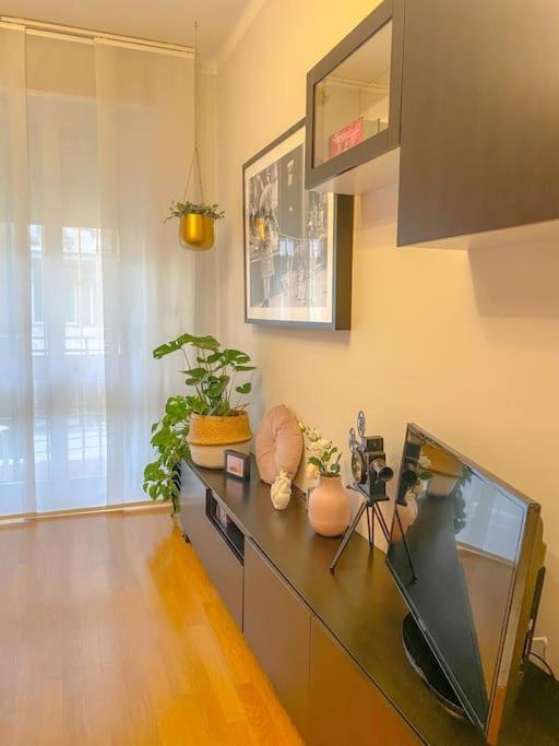 A Casa Di Gin Milano Βίλα Εξωτερικό φωτογραφία